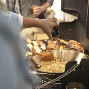 Alternative view of Weber Genesis E-435 Gas Grill